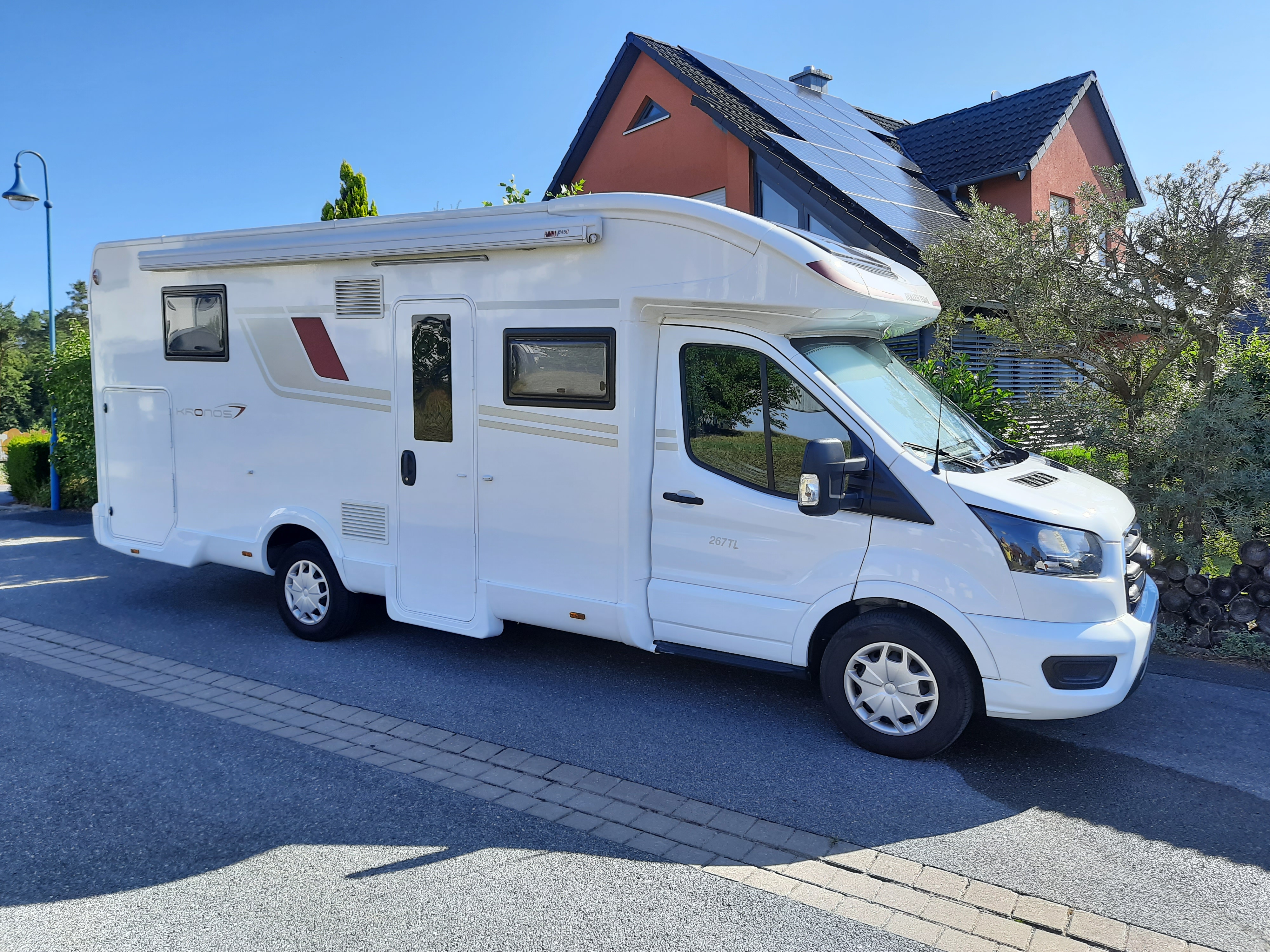 Wohnmobil Kronos 267 TL